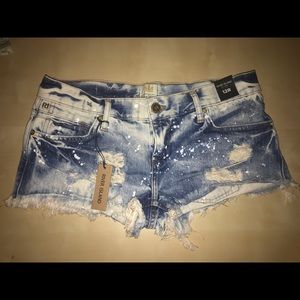 Acid wash denim short shorts